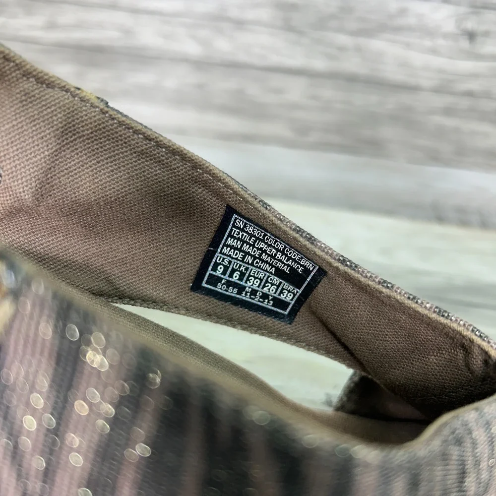 Skechers Wedge Sandals Womens 9 Espadrille Slip On Zebra Animal